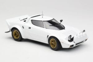 Lancia Stratos HF Stradale Baltas Minichamps 1:18 155741700 Metalas - nuotrauka 4 iš 6