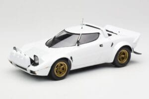 Lancia Stratos HF Stradale Baltas Minichamps 1:18 155741700 Metalas