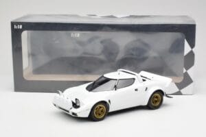 Lancia Stratos HF Stradale Baltas Minichamps 1:18 155741700 Metalas - nuotrauka 6 iš 6