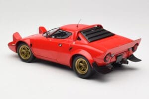 Lancia Stratos Raudonas Minichamps 1:18 155741701 Metalas - nuotrauka 5 iš 6