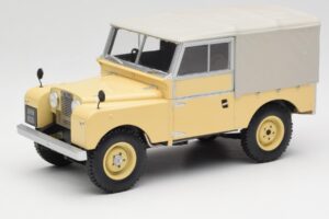 Land Rover 88 Series 1 Hard Top Šviesus Smėlio MCG 1:18 MCG18368 Metalas