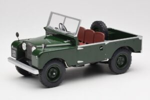 Land Rover 88 Series 1 Open Top Tamsiai Žalias MCG 1:18 MCG18367 Metalas