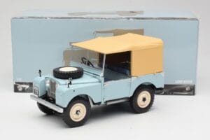 Land Rover 88 Series I RAF Blue Minichamps 1:18 150168908 Metalas - nuotrauka 8 iš 8