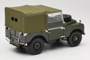 Land Rover 88 Series I Matt Green Minichamps 1:18 150168909 Metalas - nuotrauka 3 iš 8
