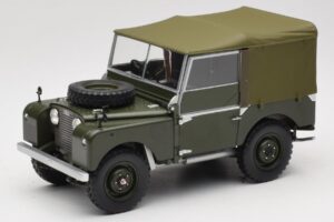Land Rover 88 Series I Matt Green Minichamps 1:18 150168909 Metalas