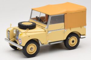 Land Rover 88 Series I RAF Beige Minichamps 1:18 150168911 Metalas