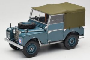 Land Rover 88 Series I Šviesiai Mėlynas Minichamps 1:18 150168907 Metalas