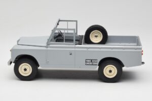 Land Rover Series II 109 Pickup Pilkas MCG 1:18 MCG18092 Metalas - nuotrauka 3 iš 6