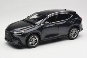 Lexus NX450h+ AZ20 Juodas Kyosho 1:18 08968GBK Derva