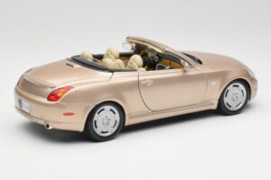 Lexus SC430 Smėlio Maisto 1:18 31629 Metalas - nuotrauka 3 iš 8