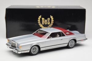 Lincoln Continental Mark V Coupe Sidabrinis BoS Models 1:18 BOS084 Derva - nuotrauka 6 iš 6