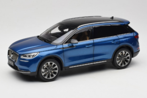 Lincoln Corsair Mėlynas OEM 1:18 LINCOLN001 Metalas