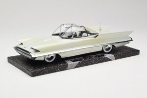 Lincoln Futura Concept Baltas Minichamps 1:18 107082030 Metalas