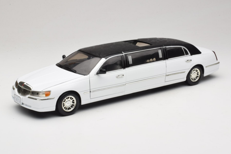 Lincoln Limousine Baltas Sun Star 1:18 1260 Metalas