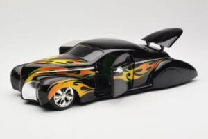Lincoln Zephyr Scrape Custom Juodas su Liepsnomis Hot Wheels 1:18 57319 Metalas - nuotrauka 2 iš 8