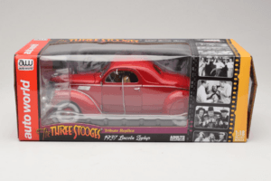 Lincoln Zephyr The Three Stooges Filmo Automobilis Auto World 1:18 AWSS113/06 Metalas