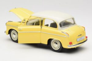 Lloyd Alexander TS Geltonas Revell 1:18 08958 Metalas - nuotrauka 5 iš 8