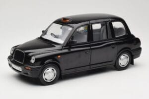 London Taxi TX1 Juodas Sun Star 1:18 1120 Metalas