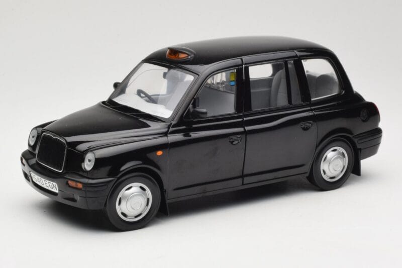 London Taxi TX1 Juodas Sun Star 1:18 1120 Metalas
