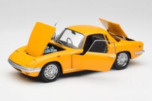 Lotus Elan S/E Racing Geltonas AUTOart 1:18 75352 Metalas - nuotrauka 2 iš 8