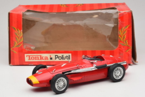 Maserati 250F Raudonas Tonka 1:18 16724 Metalas - nuotrauka 6 iš 6