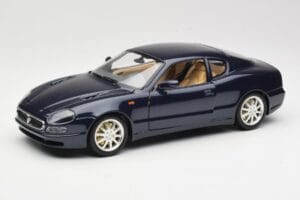 Maserati 3200 GT Juodas Bburago 1:18 3371 Metalas