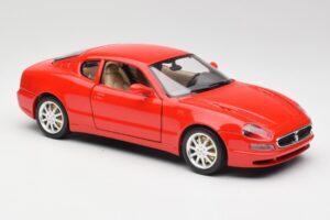 Maserati 3200 GT Raudonas Bburago 1:18 3341 Metalas - nuotrauka 6 iš 8