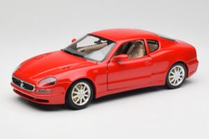 Maserati 3200 GT Rosso Mondiale Bburago 1:18 3341-M1 Metalas
