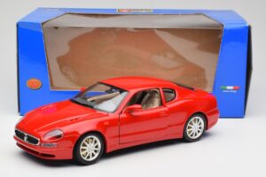 Maserati 3200 GT Rosso Mondiale Bburago 1:18 3341-M1 Metalas - nuotrauka 8 iš 8