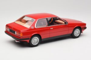 Maserati BiTurbo Coupe Rosso Corsa Minichamps 1:18 107123501 Derva - nuotrauka 2 iš 6