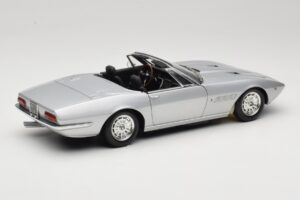 Maserati Ghibli Spyder Sidabrinis Minichamps 1:18 100122330 Metalas - nuotrauka 3 iš 7