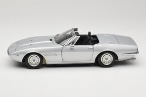 Maserati Ghibli Spyder Sidabrinis Minichamps 1:18 100122330 Metalas - nuotrauka 4 iš 7