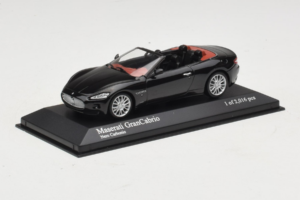Maserati GranCabrio Juodas Metalinis Minichamps 1:43 400123930 Metalas - nuotrauka 2 iš 5