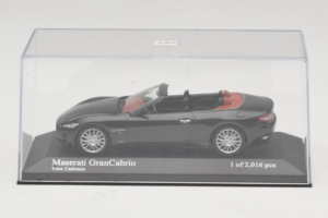 Maserati GranCabrio Juodas Metalinis Minichamps 1:43 400123930 Metalas - nuotrauka 4 iš 5