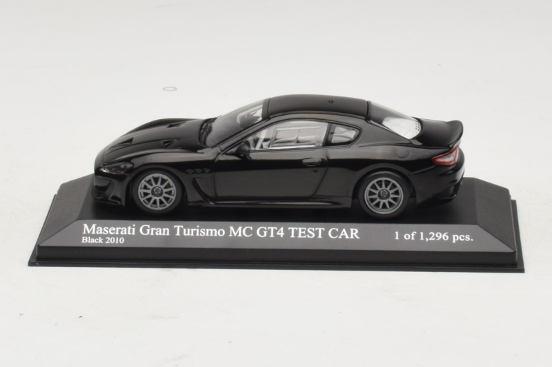 Maserati GranTurismo MC GT4 Juodas Minichamps 1:43 400101202 Metalas