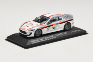 Maserati GranTurismo MC GT4 #12 Sperati / La Mazza Maserati MC 2010 Minichamps 1:43 400101212 Metalas - nuotrauka 2 iš 5