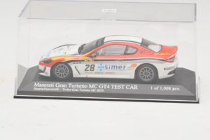 Maserati GranTurismo MC GT4 #28 Smurra / Piancastelli Maserati MC 2010 Minichamps 1:43 400101228 Metalas - nuotrauka 4 iš 5