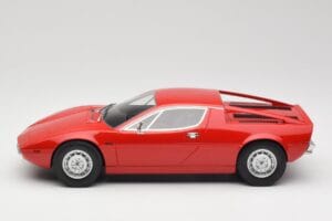 Maserati Merak Raudonas Minichamps 1:18 107123761 Derva - nuotrauka 3 iš 6