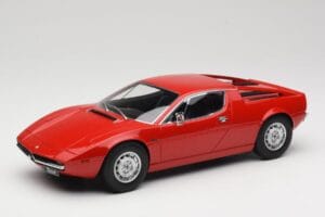 Maserati Merak Raudonas Minichamps 1:18 107123761 Derva