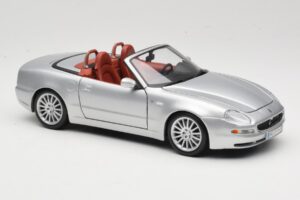 Maserati Spyder Sidabrinis Maisto 1:18 31667 Metalas - nuotrauka 6 iš 8