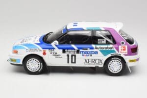 Mazda 323 GTX #10 T. Makinen / S. Harjanne 1000 Lakes Rally 1991 Otto 1:18 OT1099 Derva - nuotrauka 3 iš 6