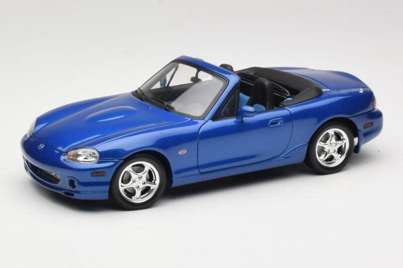 Mazda MX-5 NA 10th Anniversary Blue Metallic Gate 1:18 01071 Metalas