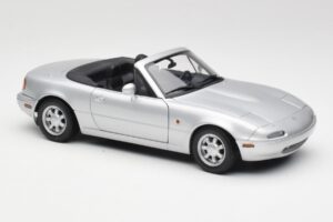 Mazda MX-5 Miata NA Highlight Sidabras Gate 1:18 1015 Metalas - nuotrauka 6 iš 8