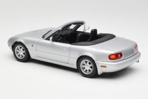Mazda MX-5 Miata NA Highlight Sidabras Gate 1:18 1015 Metalas - nuotrauka 7 iš 8