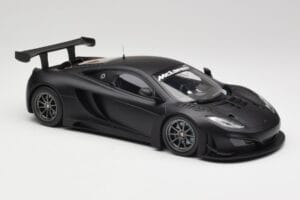 McLaren 12C GT3 Carbon Matinis Juodas Minichamps 1:18 151121390 Metalas - nuotrauka 4 iš 6