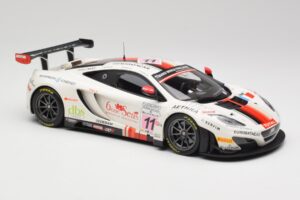 McLaren 12C GT3 #11 Art Grand Prix C. Leclerc / N. Parisy / A. Soucek Spa 24 Hours 2013 Minichamps 1:18 151131311 Metalas - nuotrauka 4 iš 6