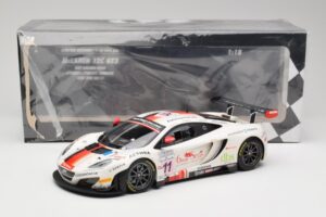 McLaren 12C GT3 #11 Art Grand Prix C. Leclerc / N. Parisy / A. Soucek Spa 24 Hours 2013 Minichamps 1:18 151131311 Metalas - nuotrauka 6 iš 6