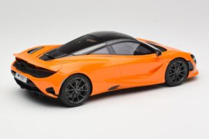 McLaren 750S McLaren Orange TopSpeed 1:18 TS0547 Metalas - nuotrauka 2 iš 6