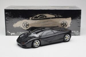 McLaren F1 Carbon Juodas Metalinis Minichamps 1:18 530133420 Metalas - nuotrauka 8 iš 8