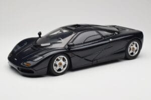 McLaren F1 Dark Blue Metallic Minichamps 1:12 530133128 Metalas